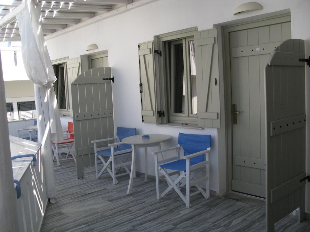 Alexandra'S Rooms Parikia  Bagian luar foto