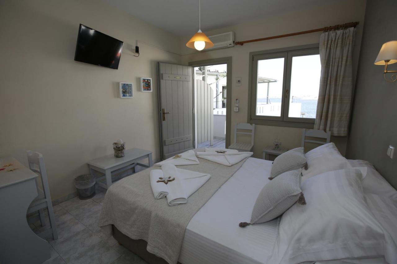 Alexandra'S Rooms Parikia  Bagian luar foto