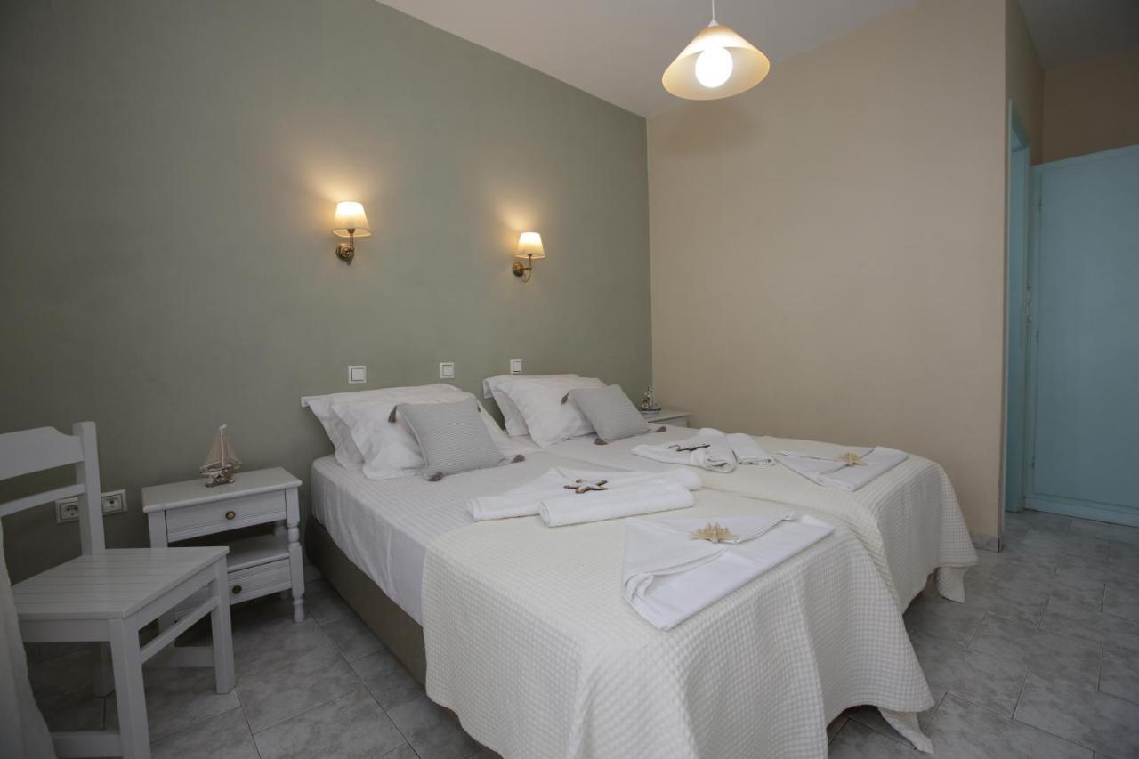 Alexandra'S Rooms Parikia  Bagian luar foto